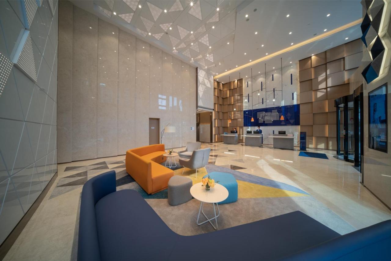 Holiday Inn Express Shanghai Huijin By Ihg Exterior foto