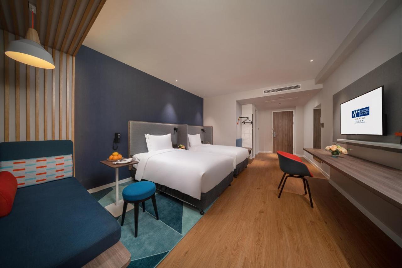 Holiday Inn Express Shanghai Huijin By Ihg Exterior foto